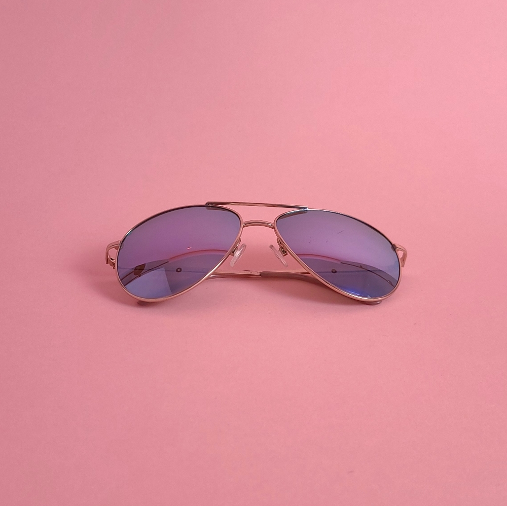 Blue sunglasses - Picture 8 of 8